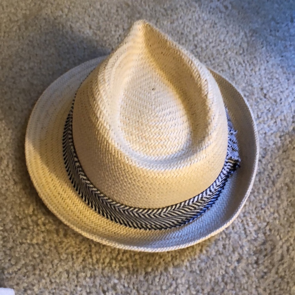 Gap S/M Fedora hat - Picture 4 of 6